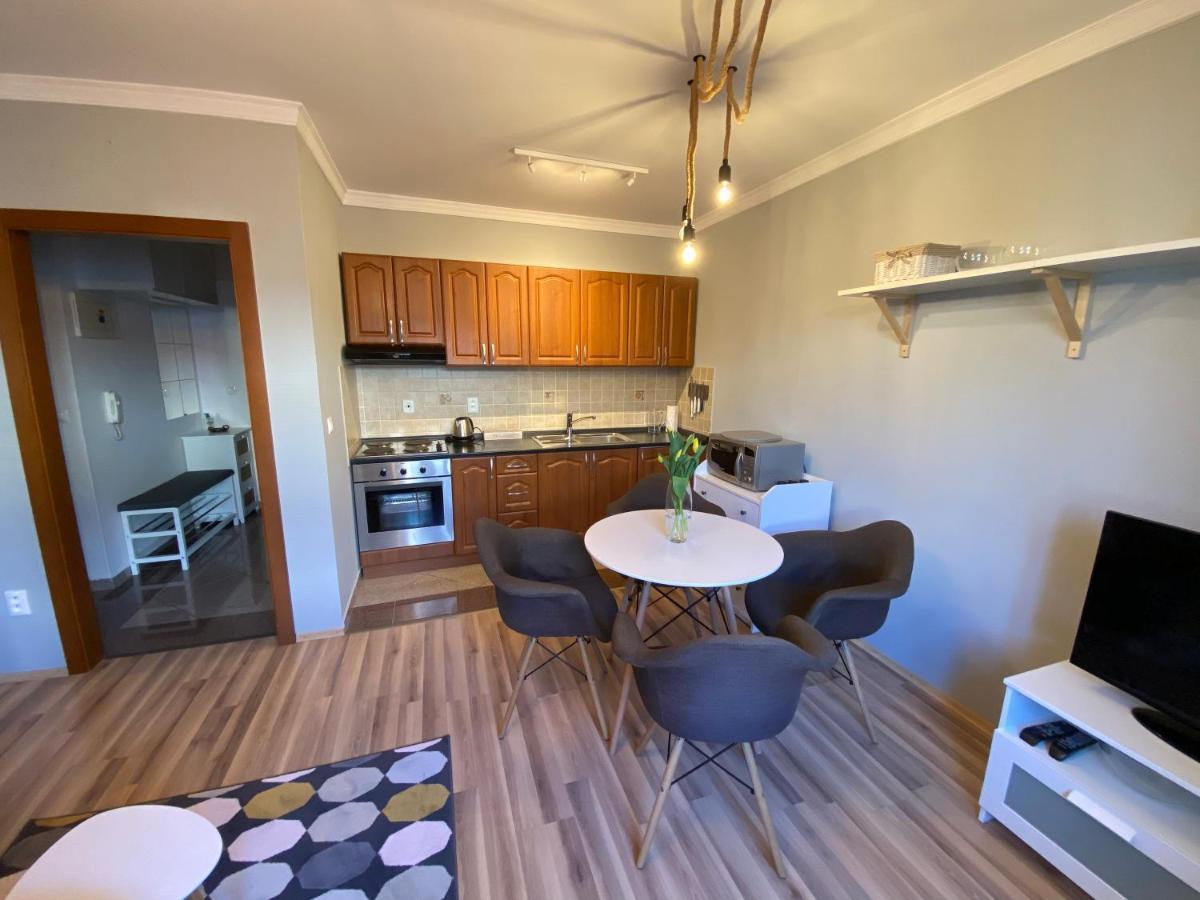 Apartman Posta Rajecke Teplice Exterior photo